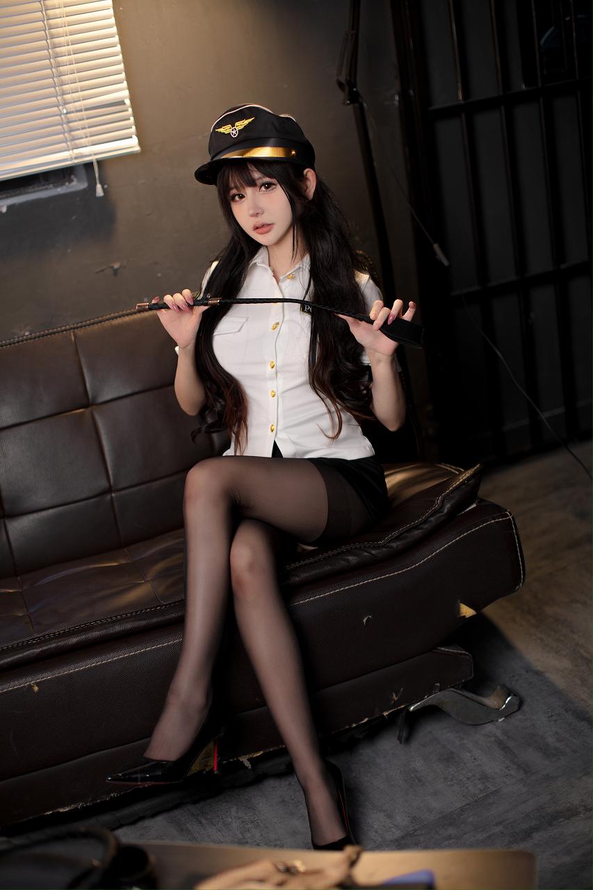 您的蛋蛋-俘获女警 [81P-1.37GB] OL制服-第6张