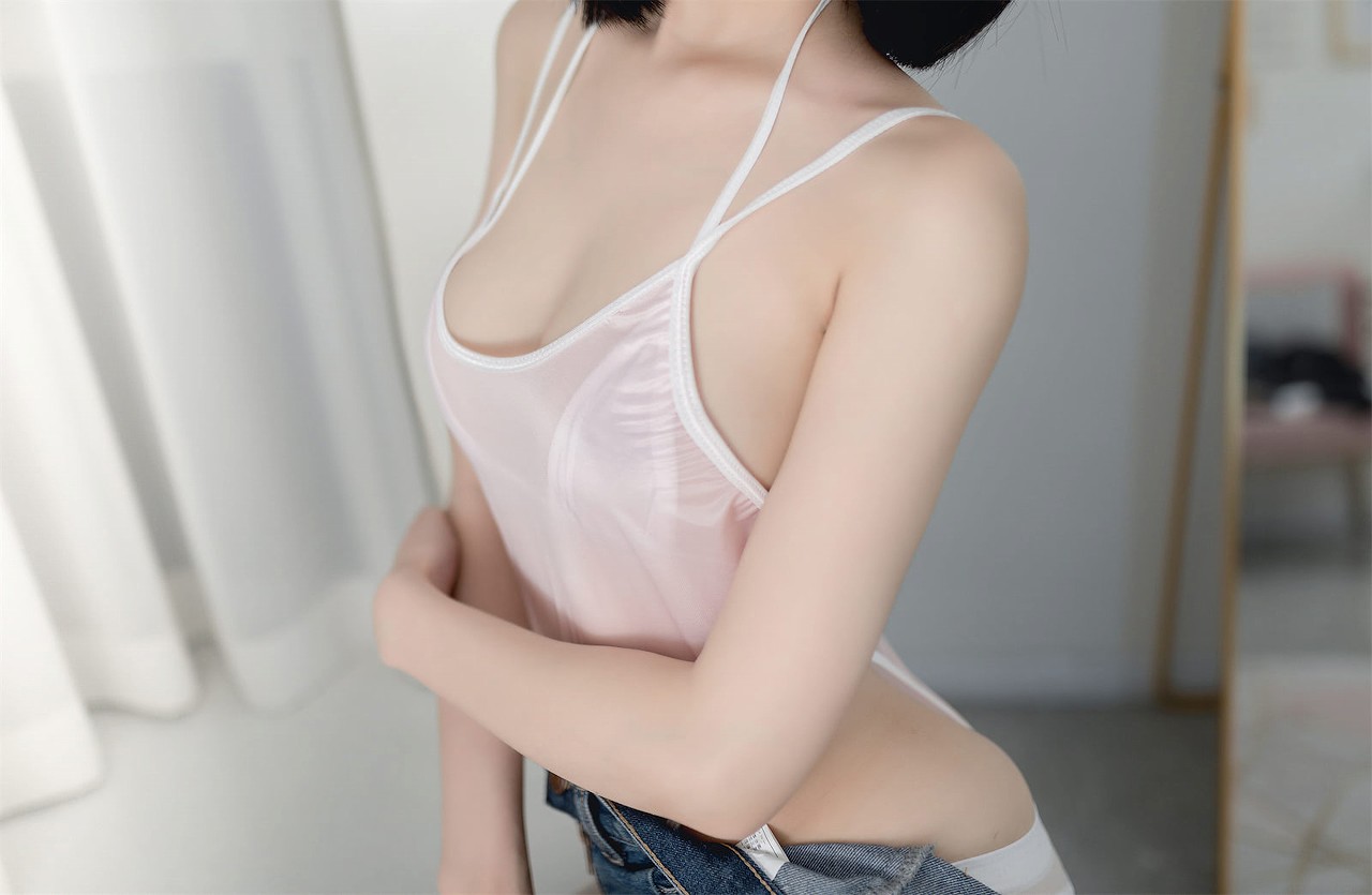 杏仁曲奇-升玖吉他姐姐 [45P-144MB] 微乳-第1张