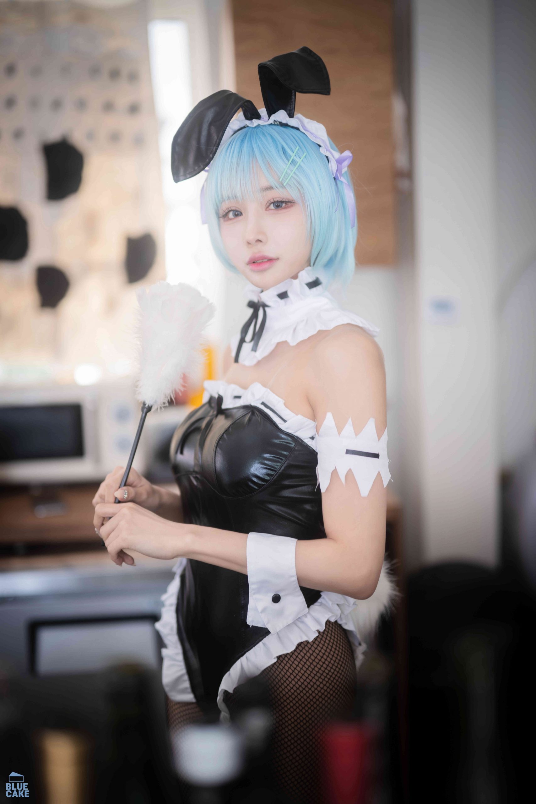YeonYu (연유)-[BLUECAKE] Vol.02 MY MASTER Maid (RED.Ver) [125P-1.75GB] 兔女郎-第3张