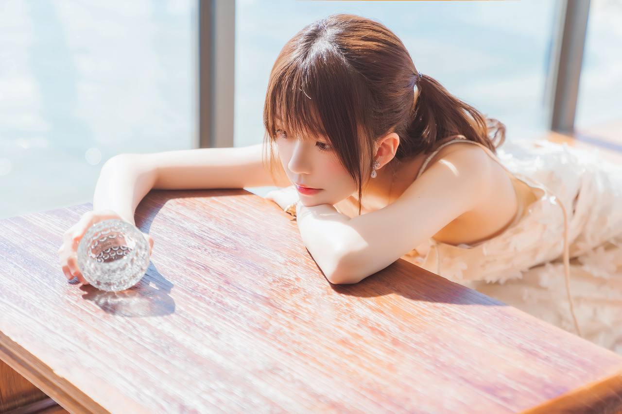 桜桃喵-粼光 [25P-190M] 微乳-第1张
