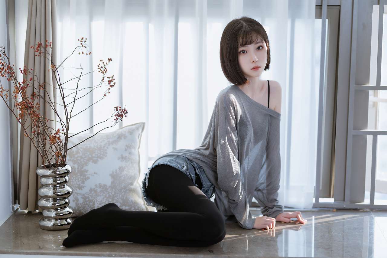 许岚LAN-半透毛衣 [40P-233M] 清纯可爱-第1张