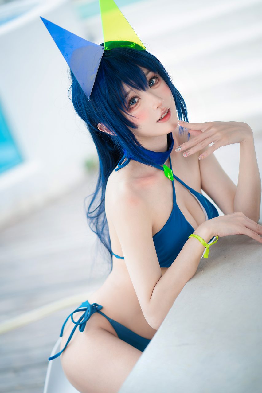 阿包也是兔娘-花园泳装 [35P-306MB] cosplay美女-第3张
