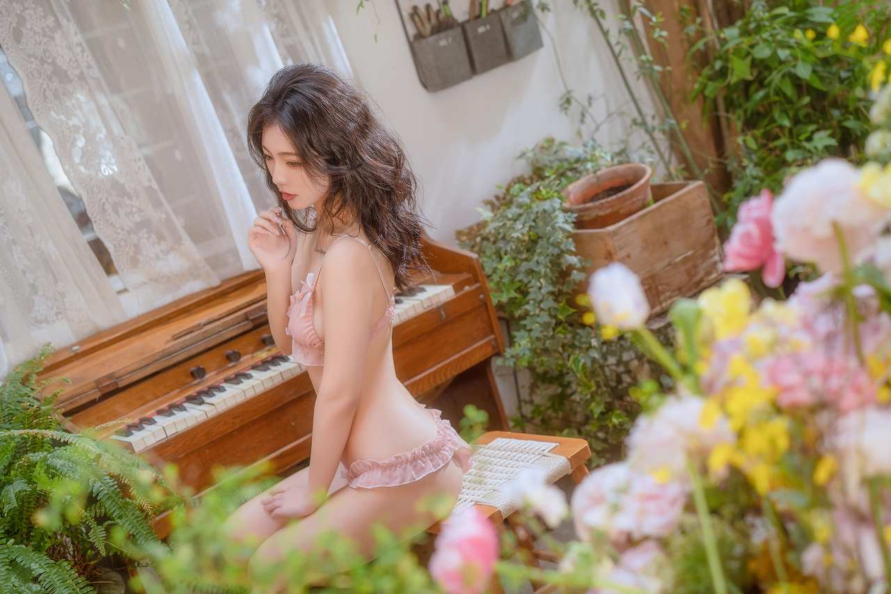 桃良阿宅-小院 [55P-240MB] 内衣-第1张