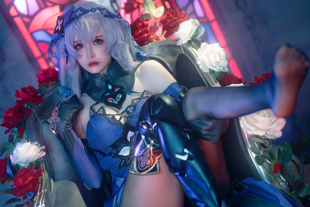 鹿八岁-星穹铁道 黑天鹅 [70P-424MB] cosplay美女-第1张
